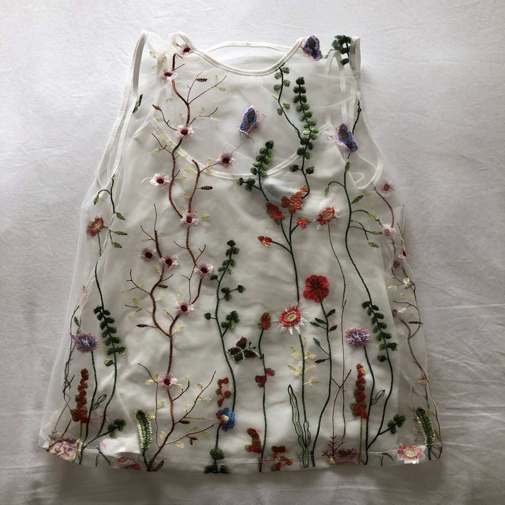 Floral Embroidered Tank Top - White, Small